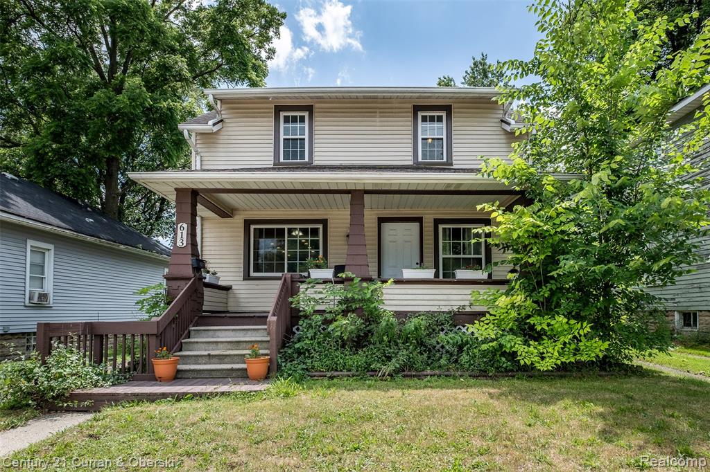 613 W Mount Hope Avenue, Lansing, MI 48910 — front exterior