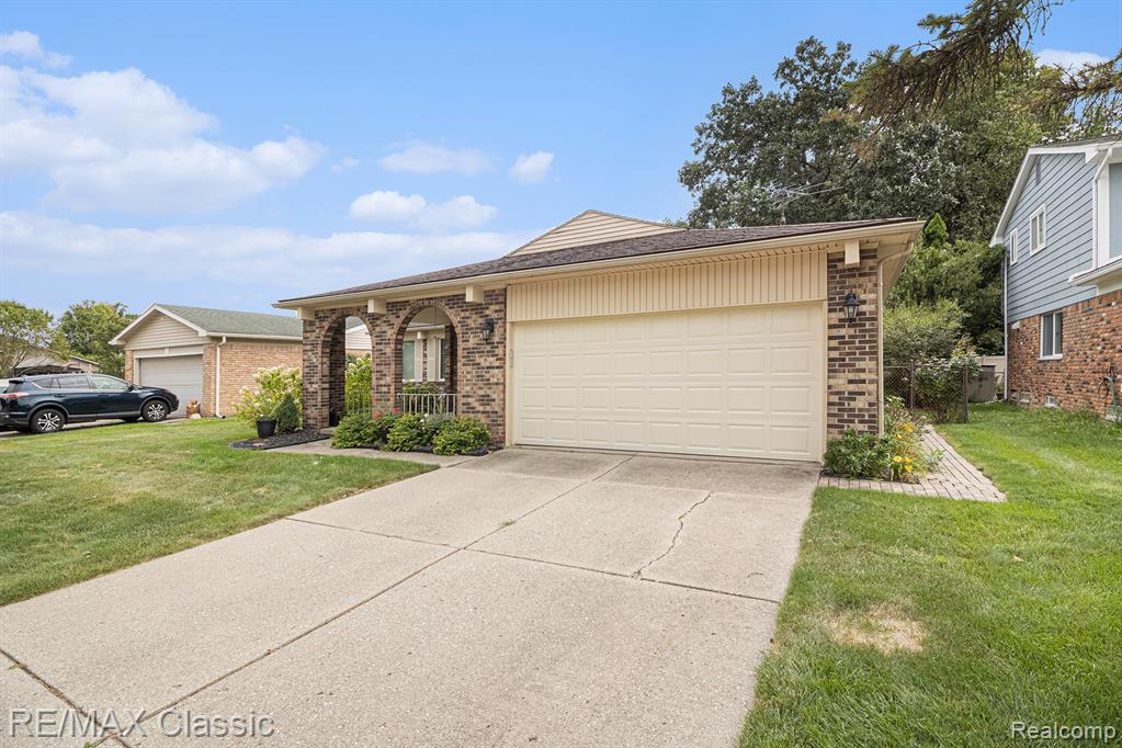 43625 Westminister Way, Canton, MI 48187 — Photo 3