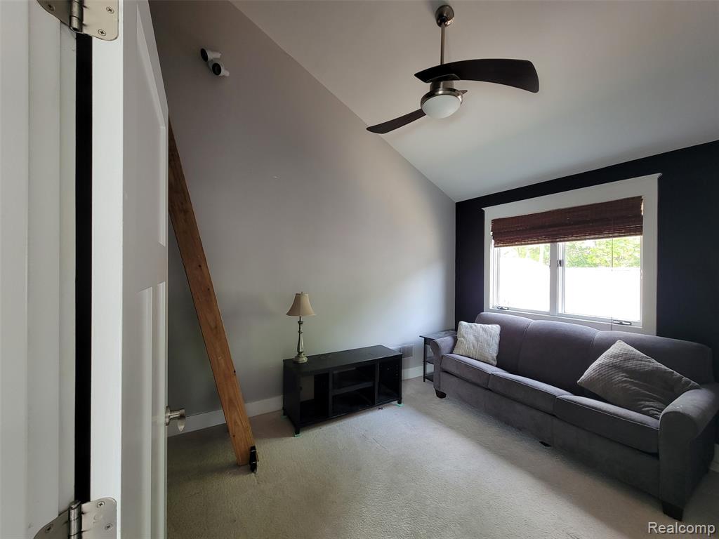 9635 Norman Road, Clarkston, MI 48348 — Photo 32