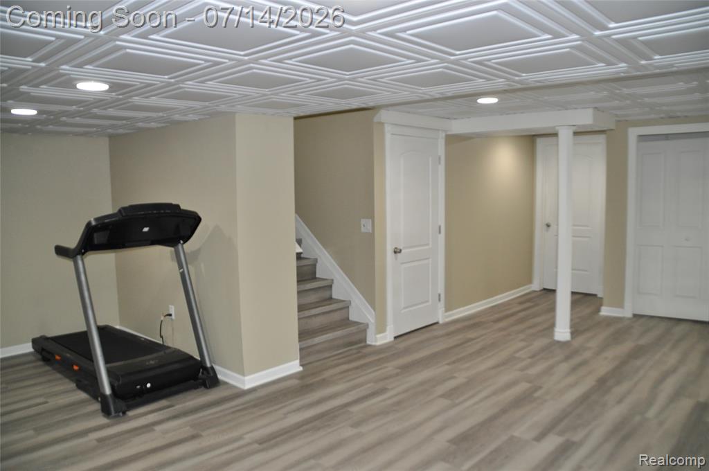 42808 Park Cresent Drive, Sterling Heights, MI 48313 — Photo 16