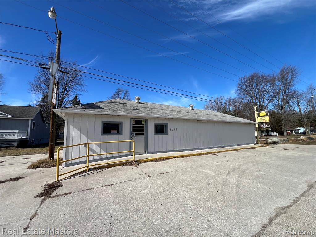 8216 Lakeshore Road Road, Lexington, MI 48450 — Photo 3