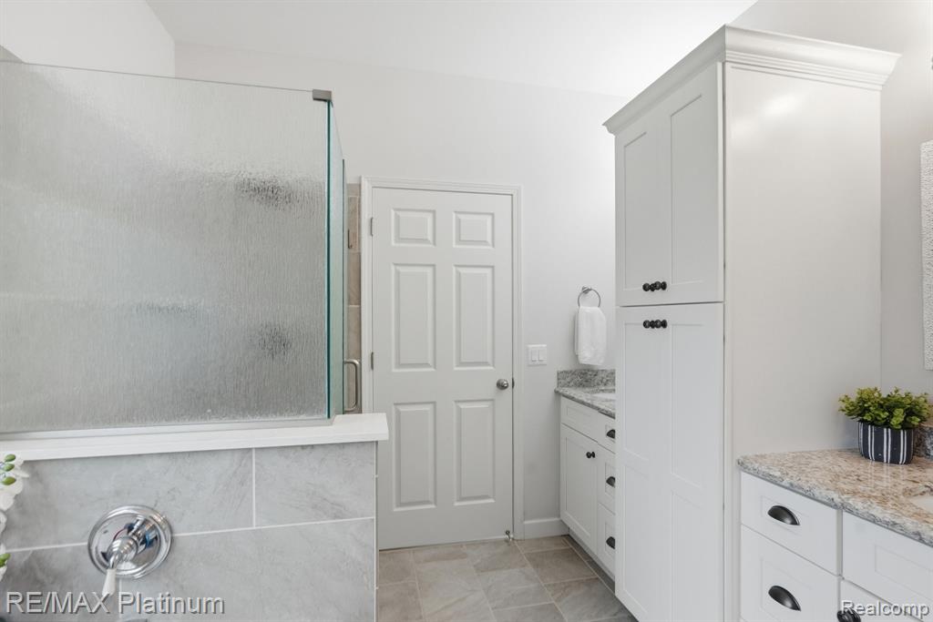 2508 Signature Drive, Pinckney, MI 48169 — Photo 12