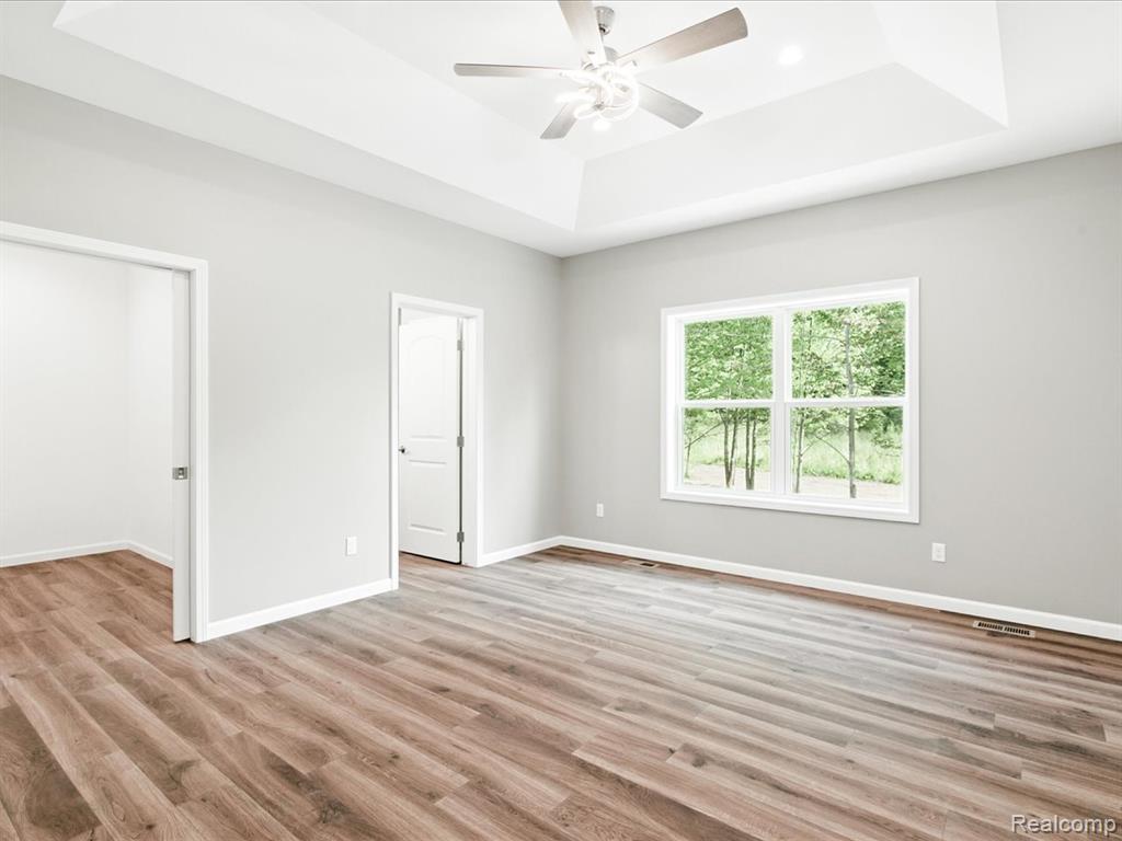 9711 CRAWFORD, Columbus, MI — Photo 11