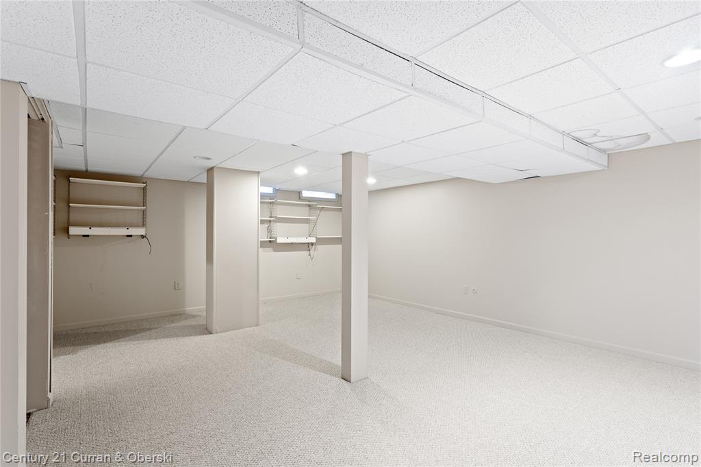 20918 W Glen Haven Circle, Novi, MI 48167 — Photo 31