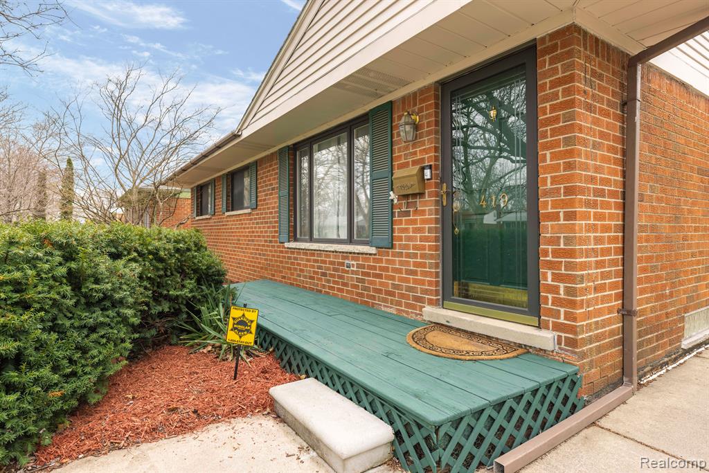 419 N WEBIK Avenue, Clawson, MI — Photo 3