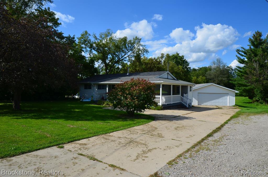 10083 HEGEL Road, Goodrich Vlg, MI — Photo 22