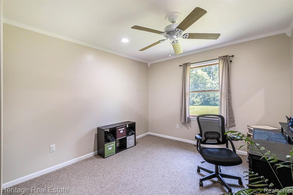 4864 Holmes Road, Goodrich Vlg, MI — Photo 16