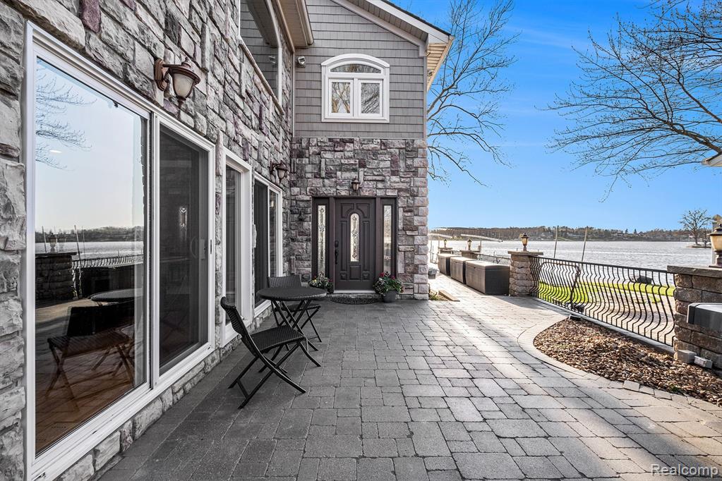 8460 WOODLAND SHORE Drive, Brighton, MI 48114 — Photo 52