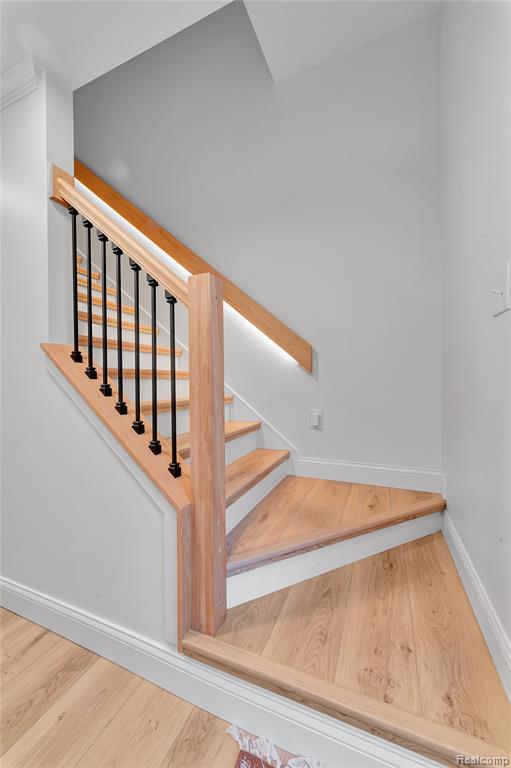 417 Curry Avenue, Royal Oak, MI 48067 — Photo 14