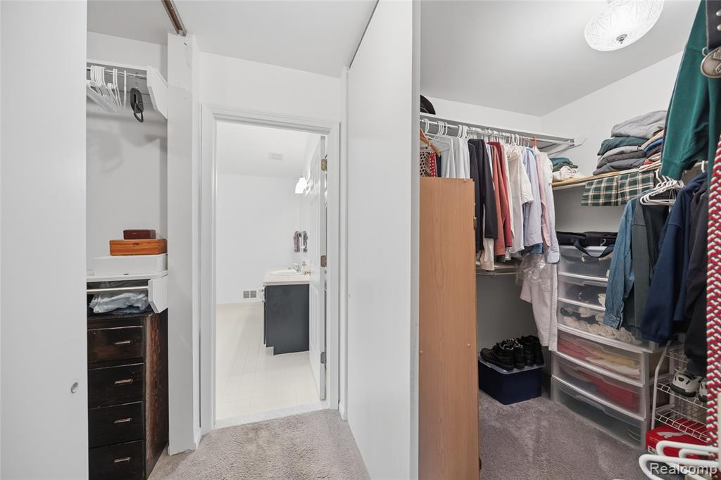 6670 Copper Creek Dr W, Washington, MI — Photo 29