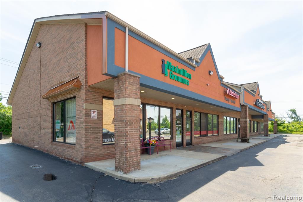 4171-4243 OLD CANTON CENTER Road, Canton, MI 48188 — front exterior