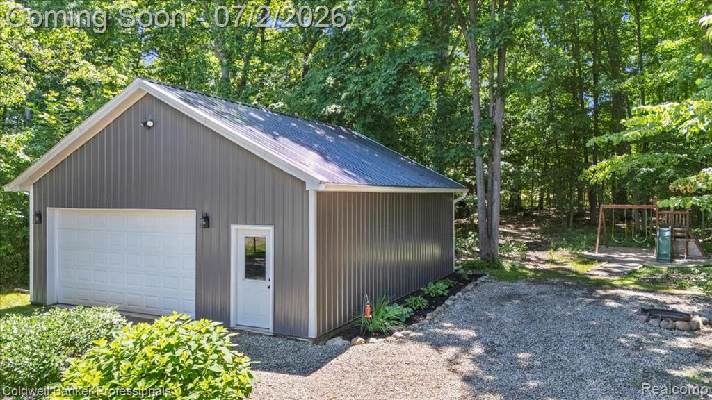 8224 Petz Road, Imlay City, MI 48444 — Photo 4