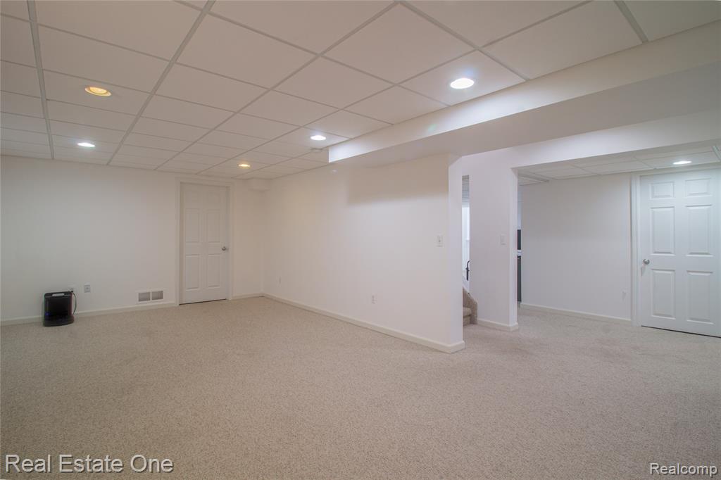 9068 Lebarron Court, Saline, MI 48176 — Photo 21