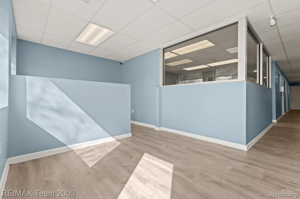 5153 S Beech Daly Street, Dearborn Heights, MI 48125 — Photo 12