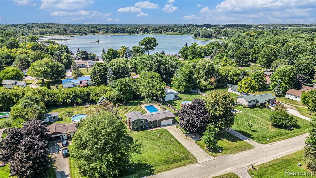 2213 Landmark Drive, Lapeer, MI 48446 — Photo 4