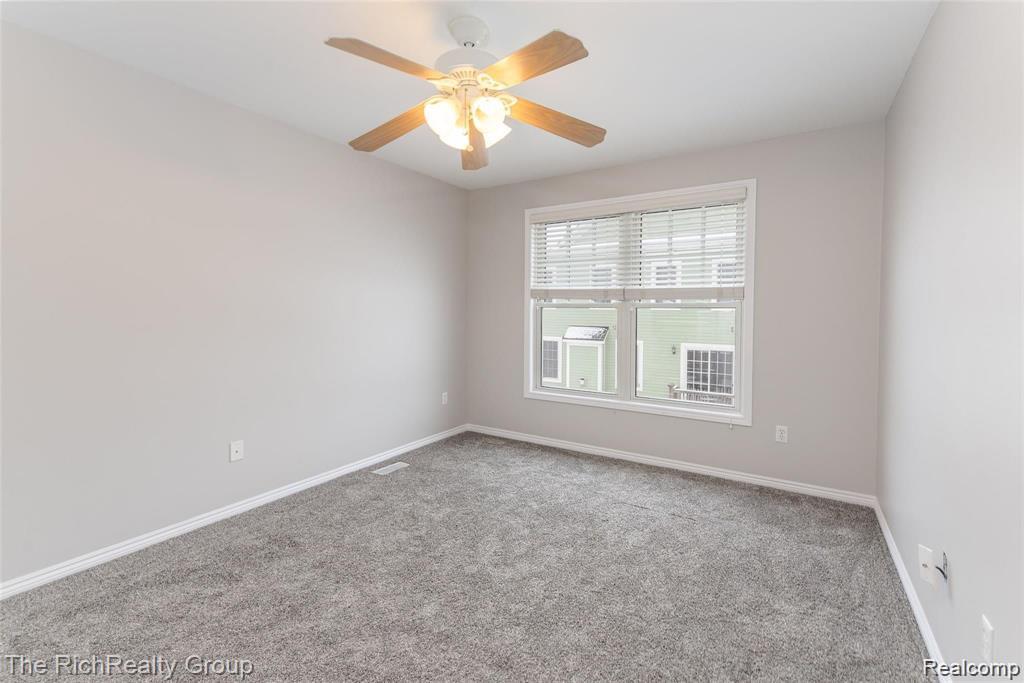 50115 Harding Street, Canton, MI 48188 — Photo 15