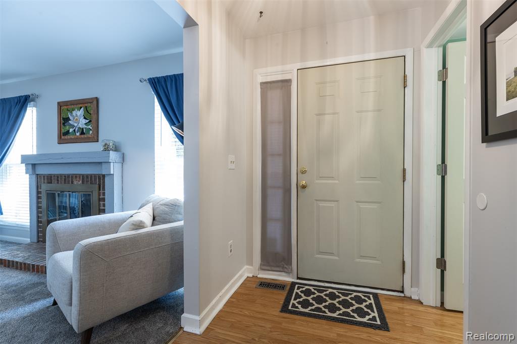 42126 Pellston Drive, Northville, MI 48167 — Photo 3