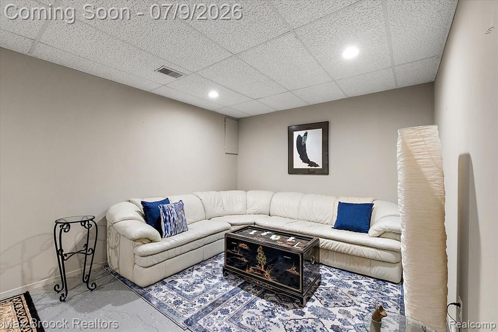 5601 Drake Hollow Drive W, West Bloomfield, MI — Photo 45