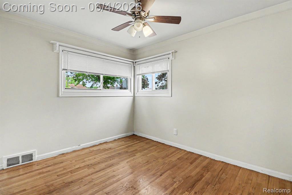 6608 Helen Street, Garden City, MI — Photo 11