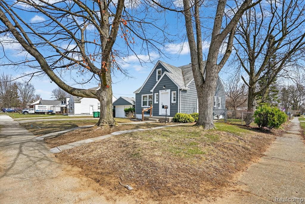 1108 HELEN Street, Garden City, MI — Photo 2