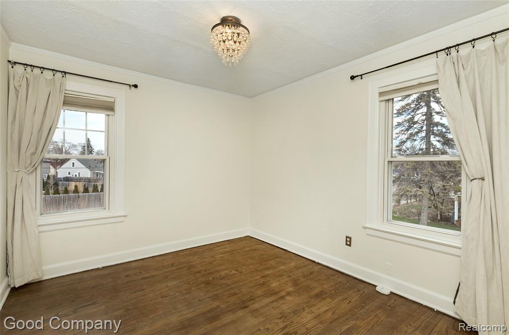717 W 12 Mile Road, Royal Oak, MI 48073 — Photo 20