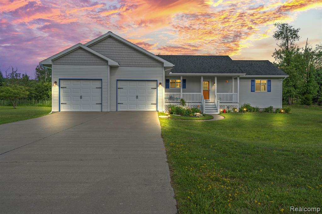 704 Manning Lane, East Tawas, MI 48730 — Photo 2