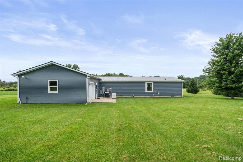3939 CASTLE Road, North Branch, MI 48461 — Photo 27