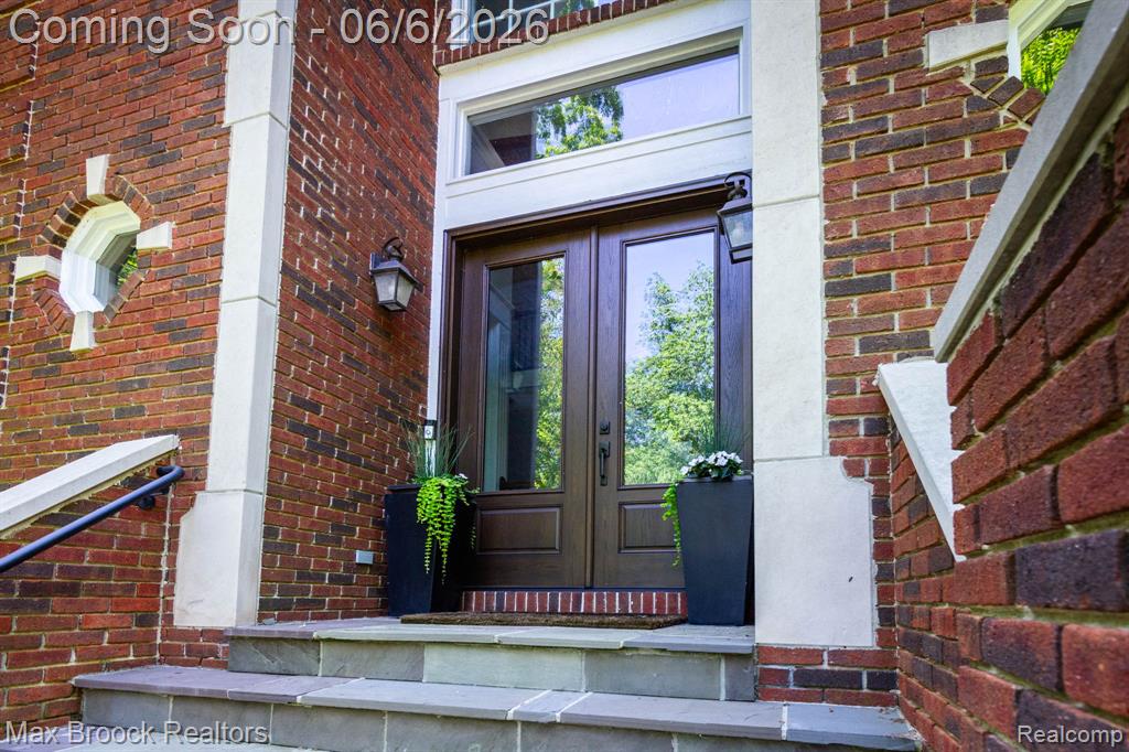 6604 College Park, Clarkston, MI — Photo 11