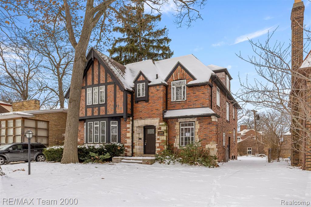 18285 Birchcrest Drive, Detroit, MI 48221 — Photo 2