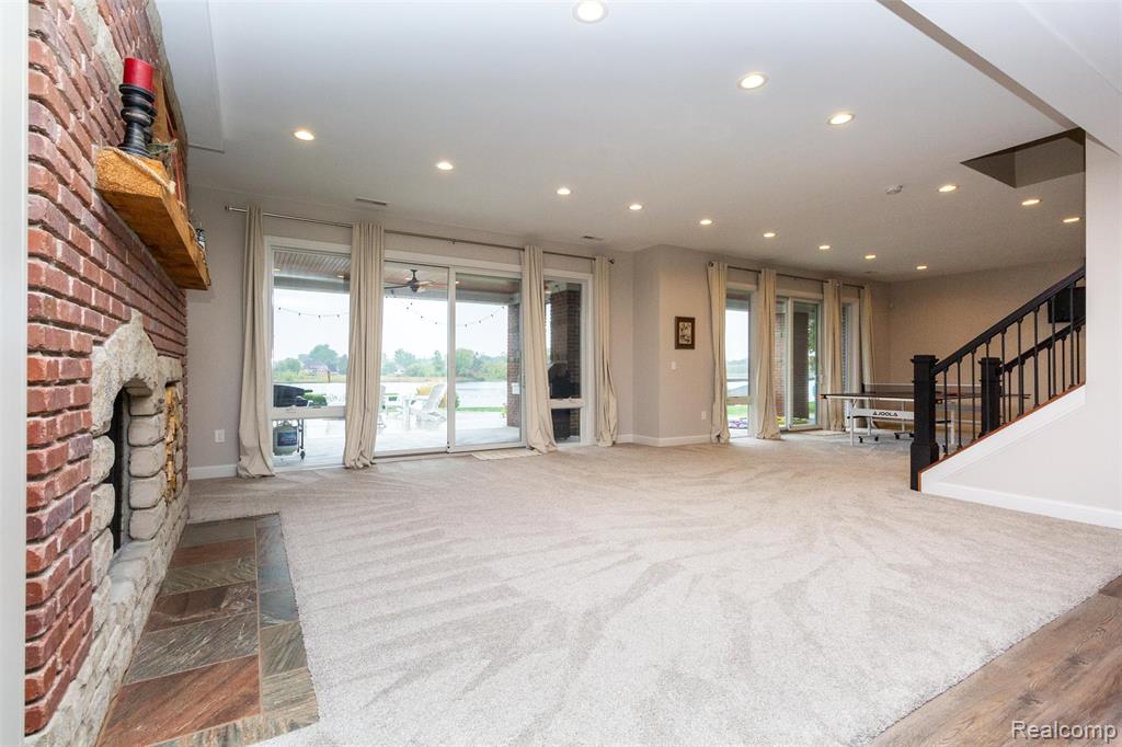 302 Tanview Drive, Oxford, MI, 48371