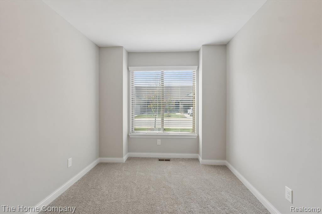 48270 Applegrove Lane, Chesterfield, MI — Photo 21