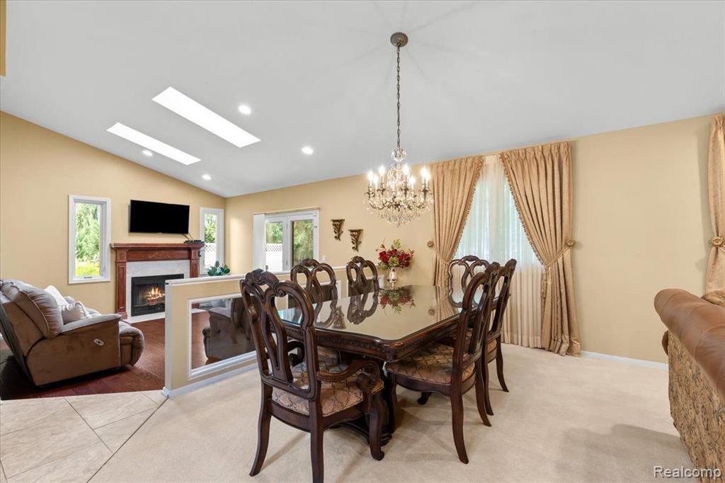 4280 ELIZABETH Lane, Walled Lake, MI 48390 — Photo 9