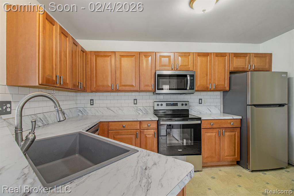 2074 Cloverly Lane, Ann Arbor, MI 48108 — Photo 8
