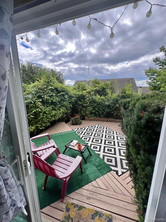 1815 BRENTWOOD Drive, Troy, MI 48098 — Photo 23