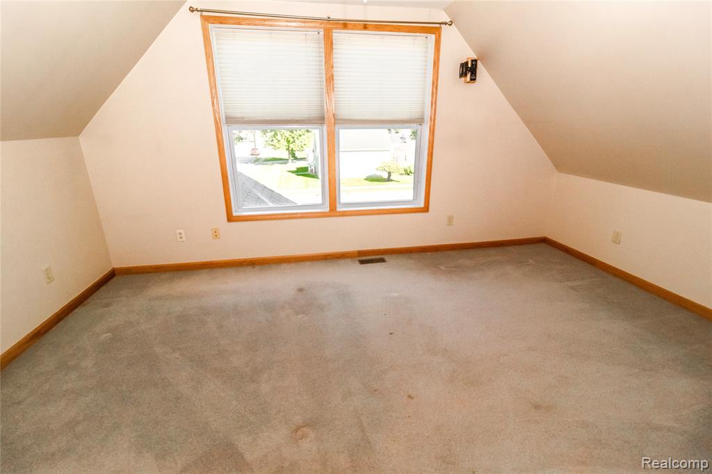 847 N Main Street, Lapeer, MI 48446 — Photo 24