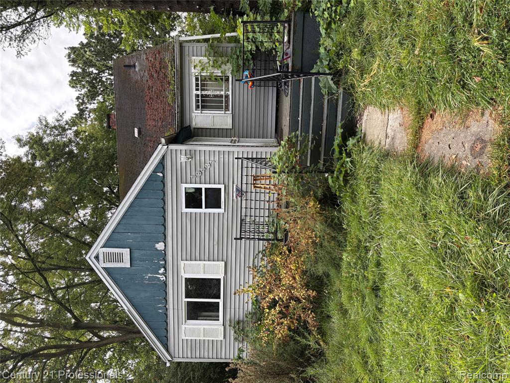 19431 Lyndon Street, Detroit, MI 48223 — front exterior