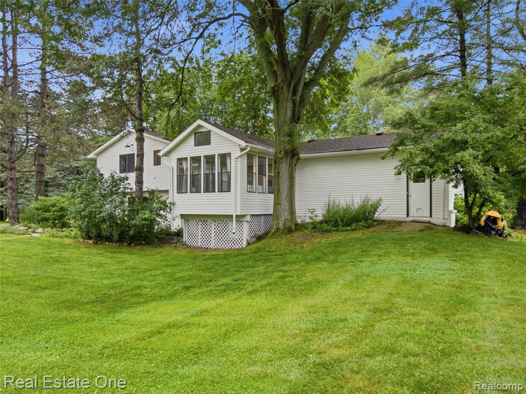3206 Allen Road, Ortonville, MI 48462 — Photo 5