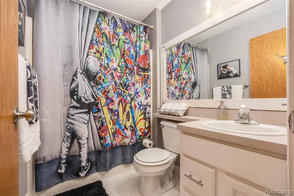 9780 Oak Valley Drive, Clarkston, MI 48348 — Photo 21