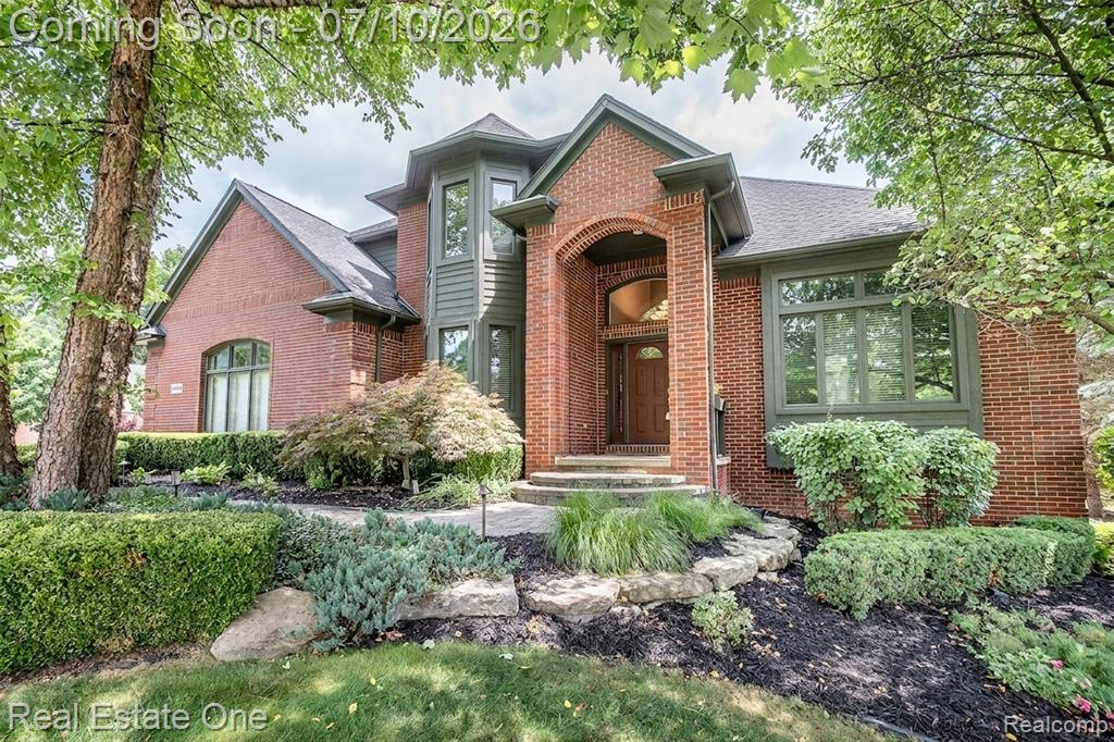 4488 Philip, Commerce Twp, MI 48382 — front exterior