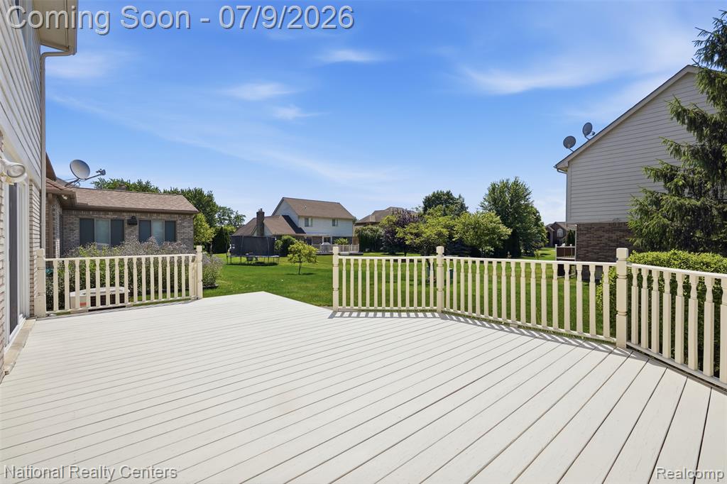 6860 Bridgemont Drive, Canton, MI 48187 — Photo 30
