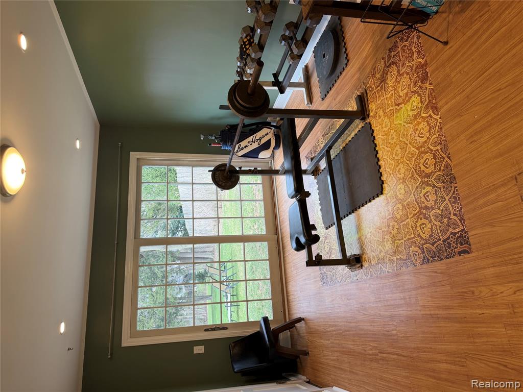950 W LINCOLN Street, Birmingham, MI 48009 — Photo 38