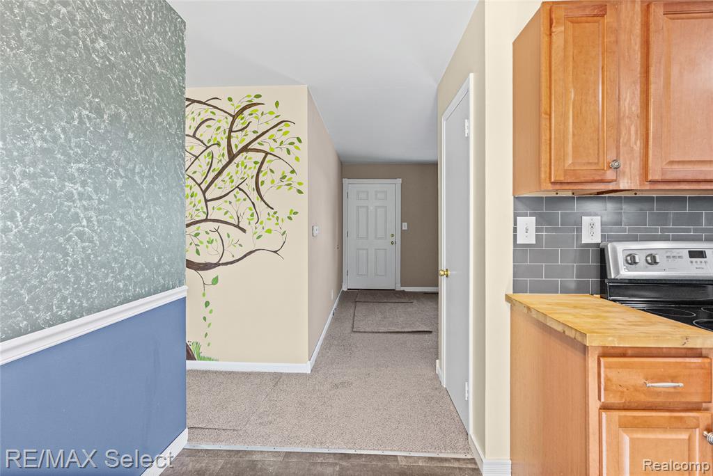 4075 Bristolwood Drive, Flint, MI 48507 — Photo 31