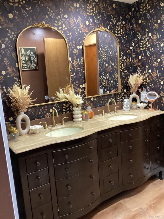 5936 THORNABY Drive, Waterford, MI 48329 — Photo 11