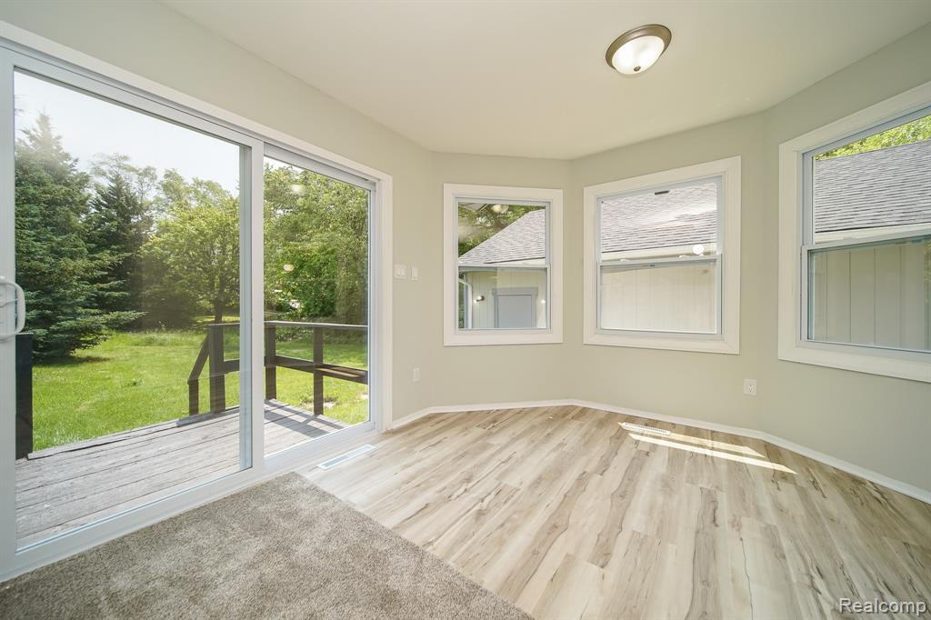 4865 Huston Drive, Lake Orion, MI — Photo 22