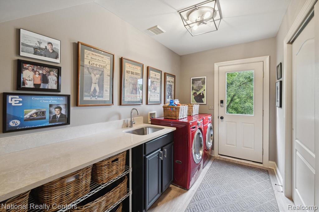 47769 Aberdeen Drive, Novi, MI — Photo 43