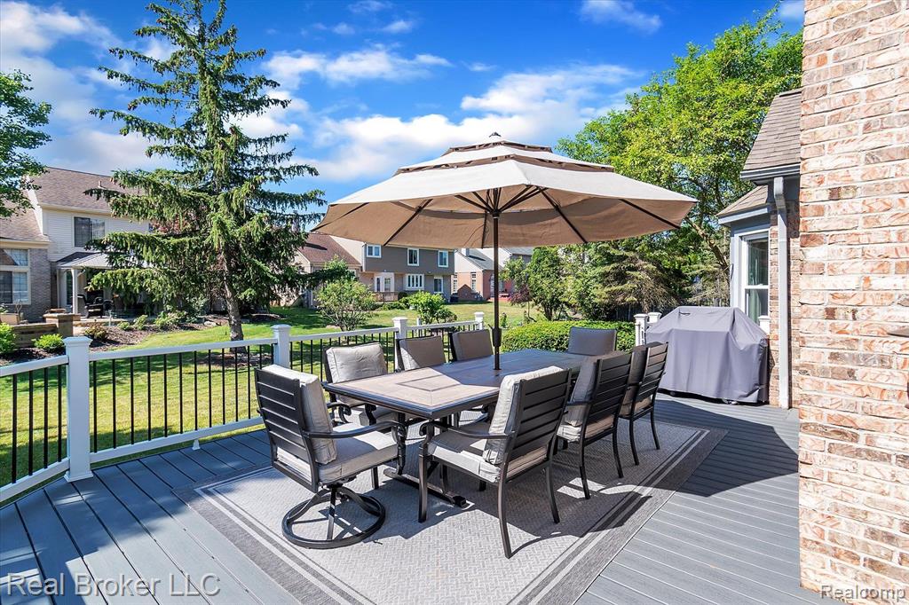 45169 MIDDLEBURY Lane, Canton, MI 48188 — Photo 51