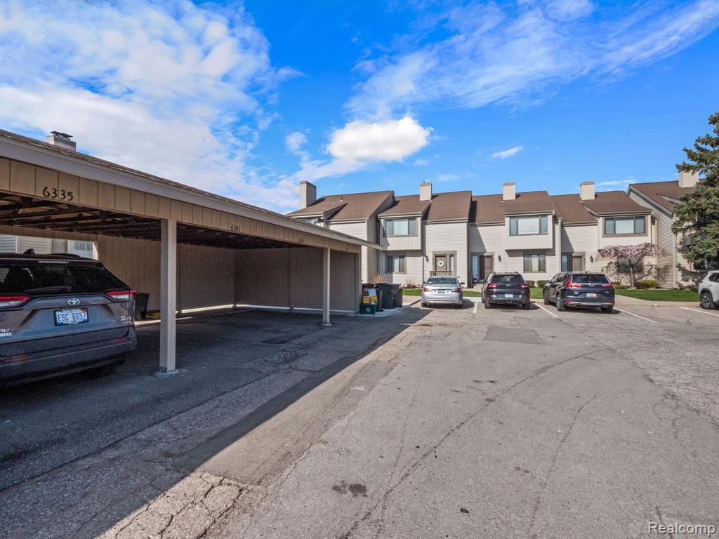 6341 LAURENTIAN, Flint, MI 48532 — Photo 2