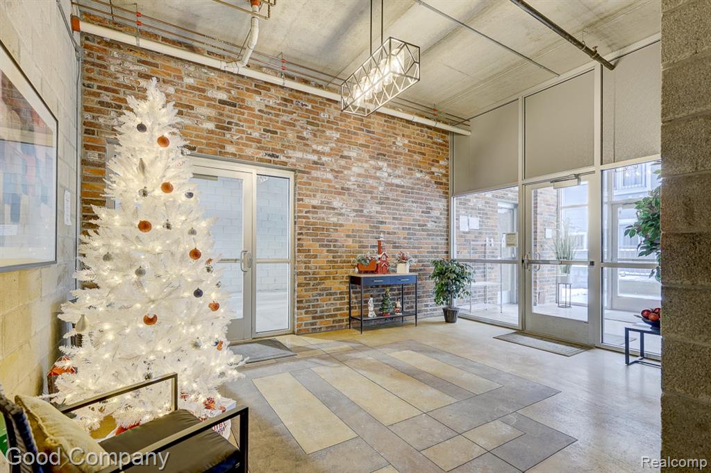 98 N Gratiot Avenue, Mount Clemens, MI 48043 — Photo 46