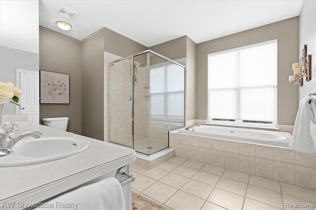595 E COMMERCE Street, Milford, MI 48381 — Photo 14