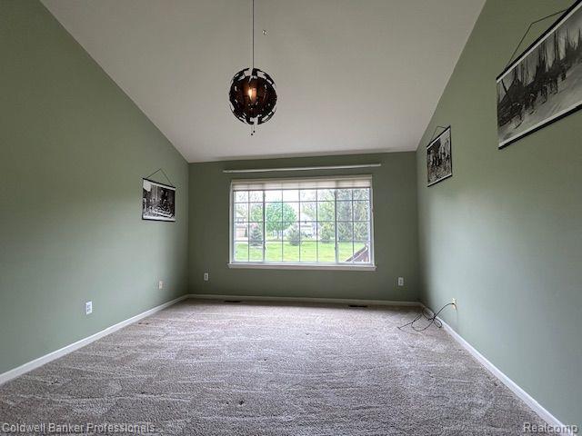 6462 Club Court E, 14, Holly, MI 48442 — Photo 19